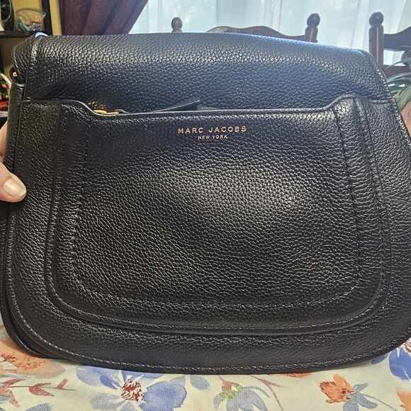 EUC Authentic Marc Jacobs Empire City Black Leather Crossbody - Picture 11 of 15